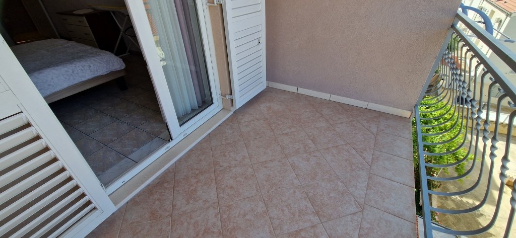 Drei-Zimmer-Wohnung mit Garage